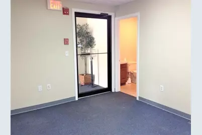 853 North Main #202, Leominster, MA 01453 - Photo 4