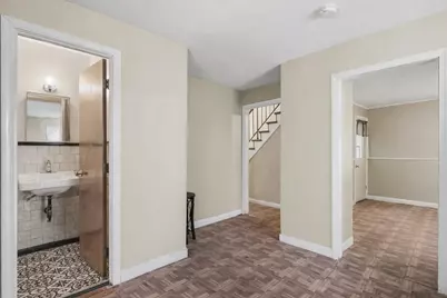 494 Fletcher St, Lowell, MA 01854 - Photo 10