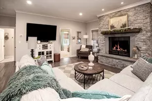 10 Fernmarsh Ln, Westport, MA 02790 - Photo 18