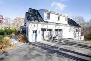 10 Fernmarsh Ln, Westport, MA 02790 - Photo 4