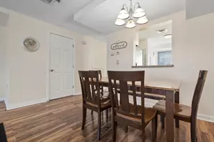 33 Maplewood Ave, Gloucester, MA 01930 - Photo 8