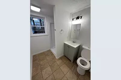 126 Lincoln St #1L, Worcester, MA 01602 - Photo 8