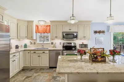 140 Wequaquet Ln, Barnstable, MA 02632 - Photo 12