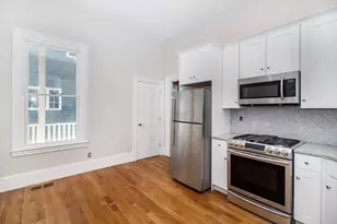 61 Monmouth St, Boston, MA 02128 - Photo 14