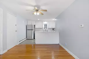 29 Arlington, Woburn, MA 01801 - Photo 2