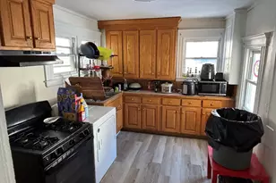 124 Pleasant St, Fitchburg, MA 01420 - Photo 26