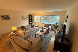 1600 Beacon St, Brookline, MA 02446 - Photo 2