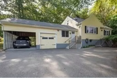 215 Blue Hill Drive, Westwood, MA 02090 - Photo 2