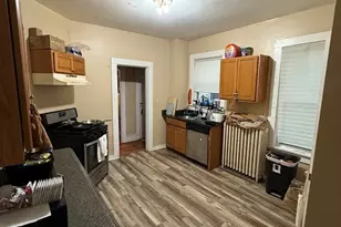 10 Eldora St, Boston, MA 02120 - Photo 8