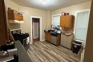 10 Eldora St, Boston, MA 02120 - Photo 8
