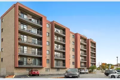 292 Salem #503, Revere, MA 02151 - Photo 2