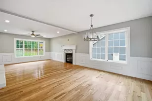 23 High Blf Rd, Belchertown, MA 01007 - Photo 8