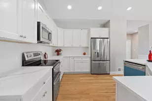 31 High Blf Rd, Belchertown, MA 01007 - Photo 12