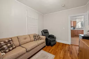 154 Glen St, Somerville, MA 02145 - Photo 10
