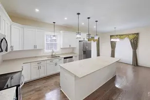 41 Modoc St, Worcester, MA 01604 - Photo 2