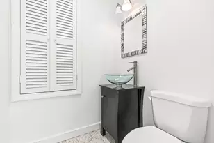 23 Olde Village Dr, Winchester, MA 01890 - Photo 20