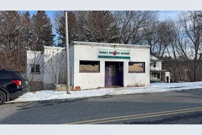 54 Commercial St, Palmer, MA 01069 - Photo 2