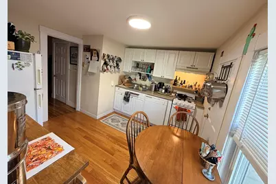 8 Roberts St #3R, Brookline, MA 02445 - Photo 2