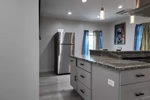 243 Columbia St, Fall River, MA 02721 - Photo 4