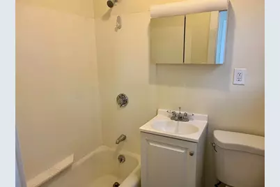 233 Division St. #2E, Fall River, MA 02720 - Photo 8