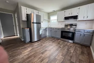 156 Barrows St, Norton, MA 02766 - Photo 4