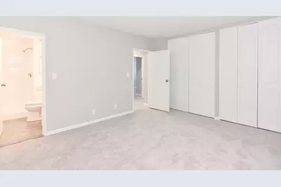 141 Lake Shore Rd #1, Boston, MA 02135 - Photo 16