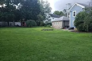 69 Essex St, Marlborough, MA 01752 - Photo 16