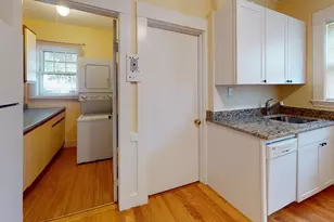 21 Frawley St, Boston, MA 02120 - Photo 2