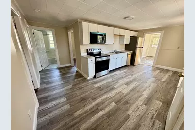 29 Fiske, Southbridge, MA 01550 - Photo 2