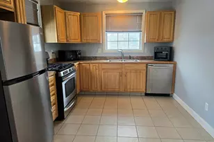 303 Eagle St, Fall River, MA 02721 - Photo 4