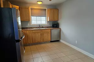 303 Eagle St, Fall River, MA 02721 - Photo 10