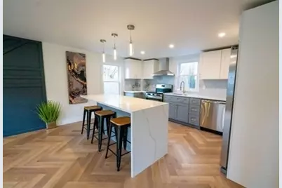 35 Wright St #35, Stoneham, MA 02180 - Photo 2