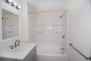 5 W Chapel St, Abington, MA 02351 - Photo 28