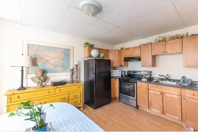 202 Washington St #1F, Somerville, MA 02143 - Photo 4