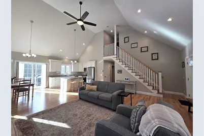 29 Lake Rd, Brookfield, MA 01506 - Photo 10