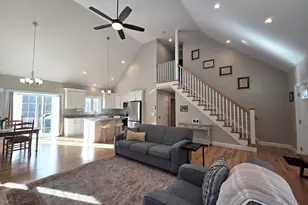 29 Lake Rd, Brookfield, MA 01506 - Photo 10