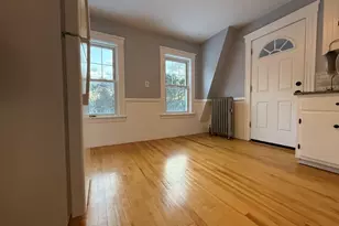 58 Oxford St N, Auburn, MA 01501 - Photo 2