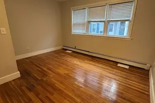 178 Bowen St, Boston, MA 02127 - Photo 6