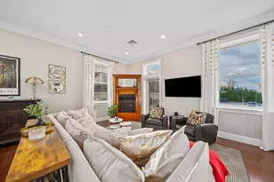 7 Russell St, Plymouth, MA 02360 - Photo 10