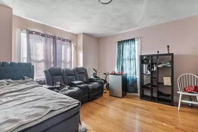 138 Fremont Ave, Everett, MA 02149 - Photo 8
