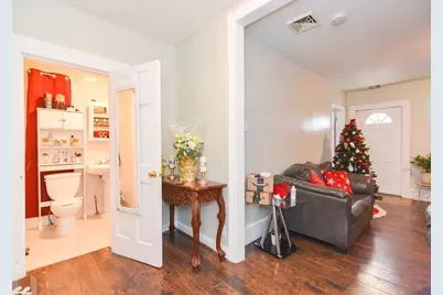 94 Summer St, Lawrence, MA 01840 - Photo 8