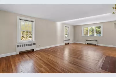 319 Taunton St, Wrentham, MA 02093 - Photo 6