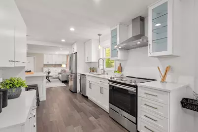 62 Gregory Rd, Framingham, MA 01701 - Photo 14