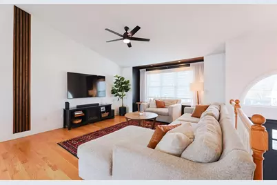 126 Stackhouse St, Dartmouth, MA 02748 - Photo 6