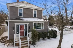 12 Pontiac St, New Bedford, MA 02745 - Photo 6