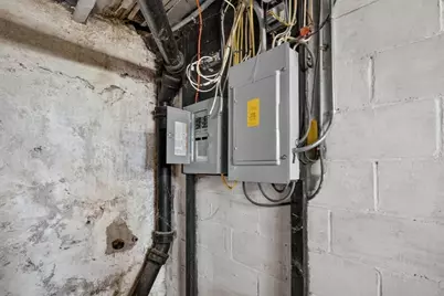 420 Bradford Avenue, Fall River, MA 02721 - Photo 28