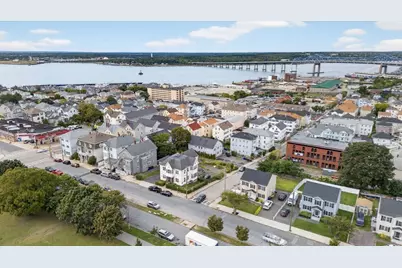 420 Bradford Avenue, Fall River, MA 02721 - Photo 32