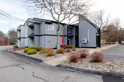 207 Bedford Street #1, Lakeville, MA 02347 - Photo 6