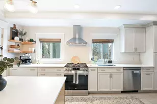 265 Maple St, New Bedford, MA 02740 - Photo 12