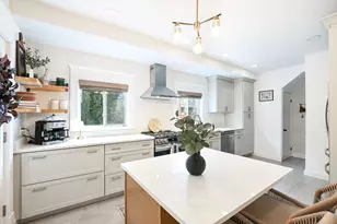 265 Maple St, New Bedford, MA 02740 - Photo 10